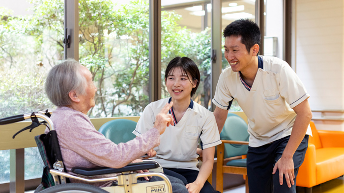 /cms_upload/facility_page/63/amor_ambulatory_img.jpg
